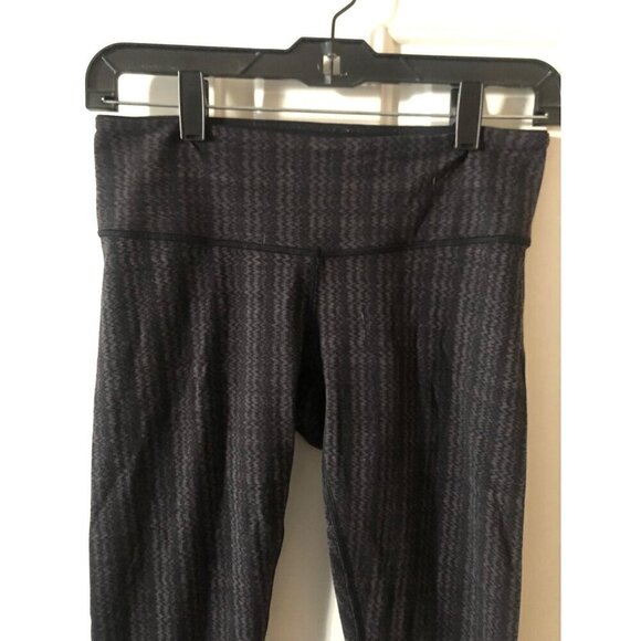 Women's Lululemon Wunder Under Ziggy Wee September Black / Gray Crop Leggings - Picture 1 of 11